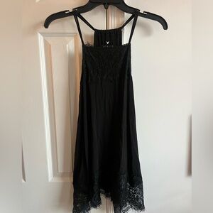American Eagle Outfitters Black Lace Tank M